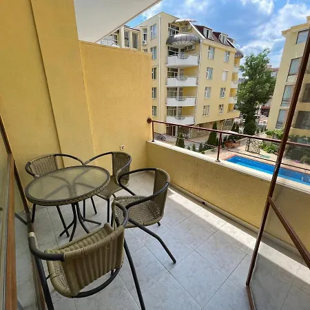 Complex Sands * Napospart