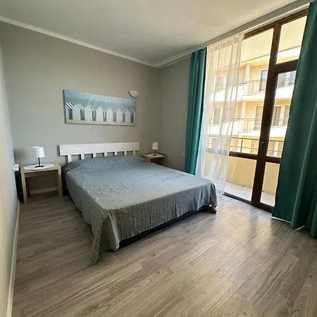 Апартамент Complex Sands Слънчев бряг