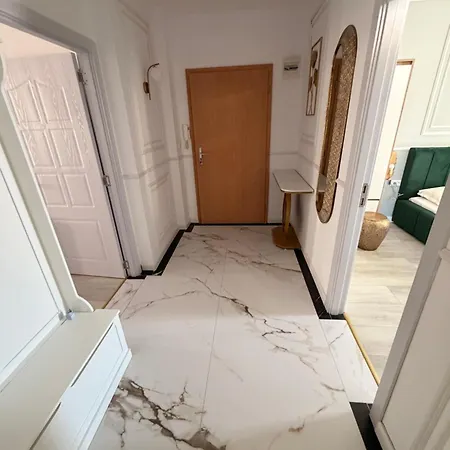 Complex Sands Daire *