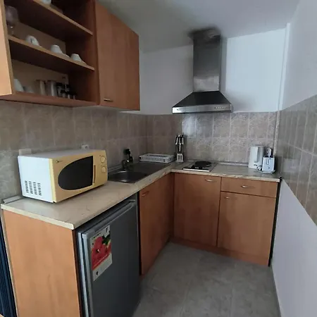 Complex Sands Apartment