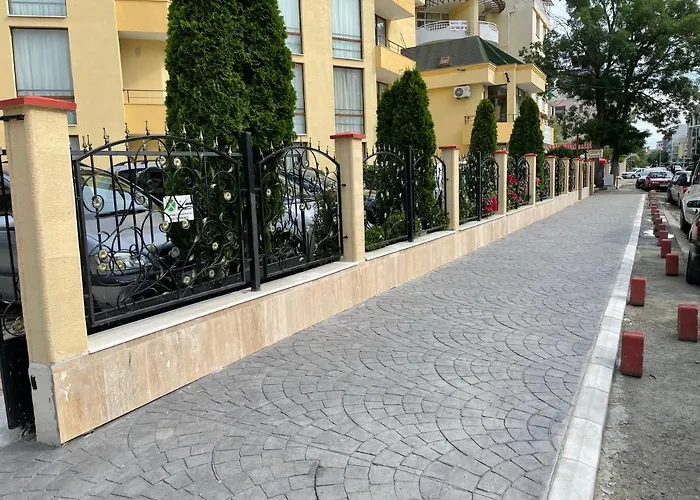 Complex Sands * Sunny Beach