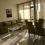 Lejlighed Complex Sands
