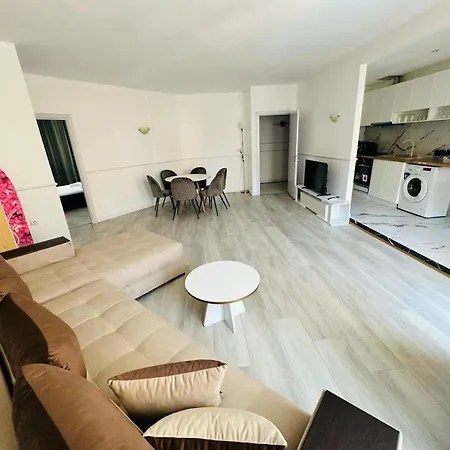 Complex Sands Daire